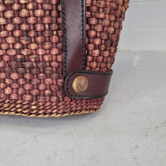 Vintage‎ Saks Fifth Avenue Woven Straw & Leather Handbag - Picture 7 of 12